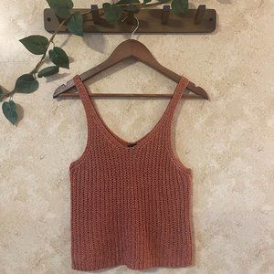 Moon & Madison Crochet Tank • Size M